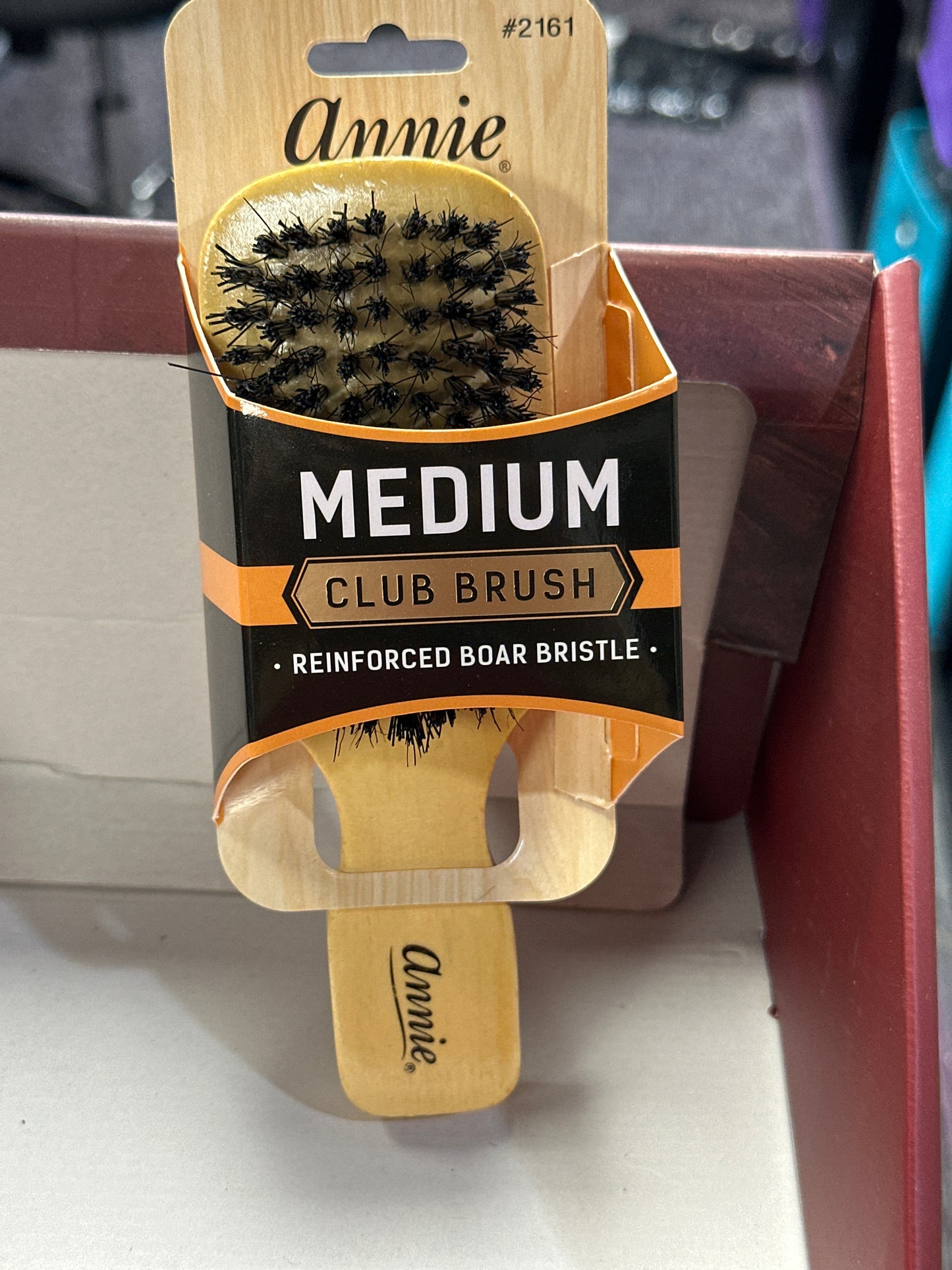 Annie Club Brush Medium-2161